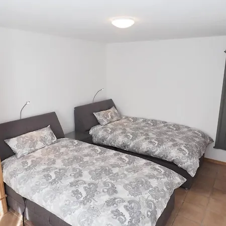 Apartamento Mediterranes Gelbes Haus Pool Sauna Konigheim